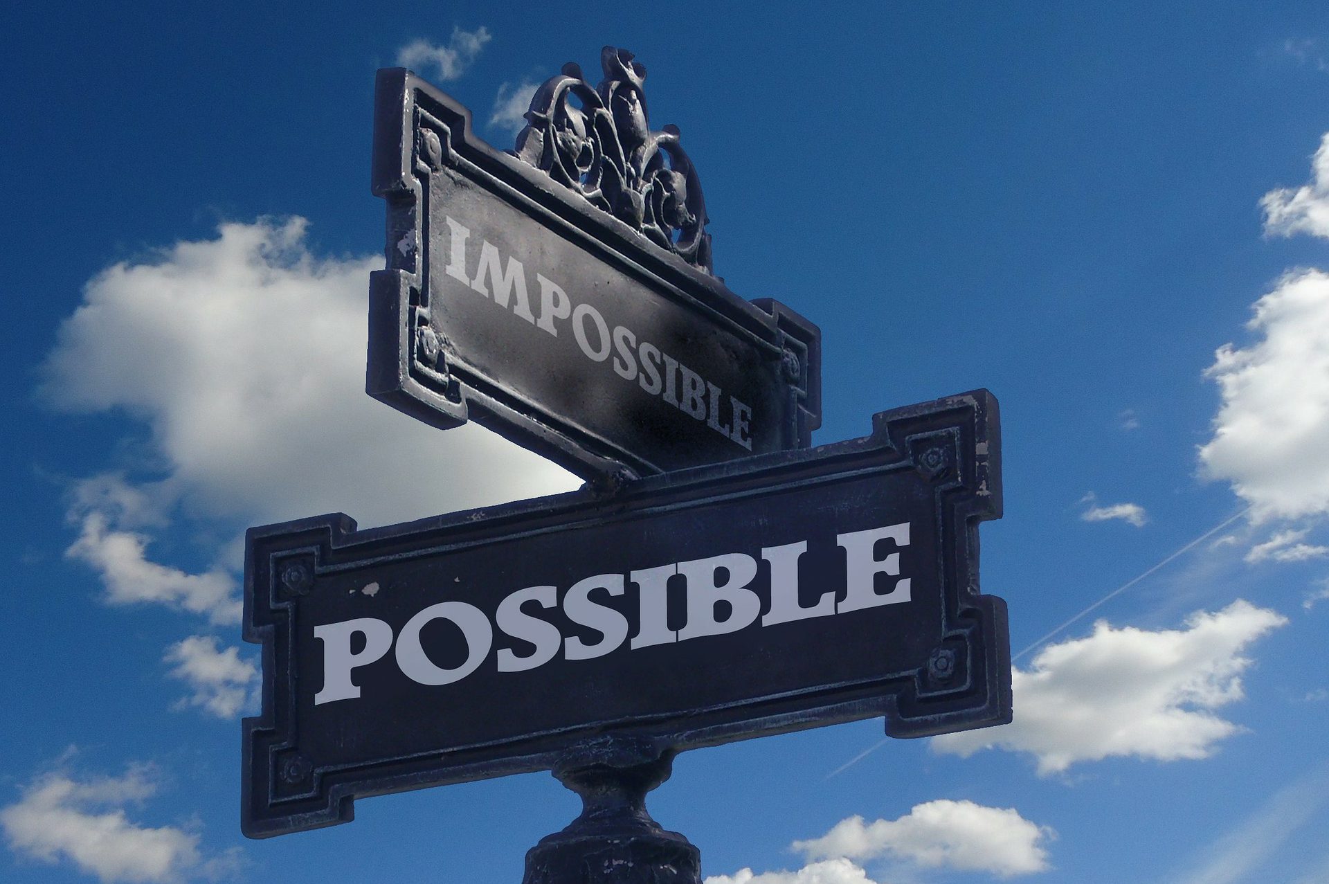 cropped-street-sign-141396_1920.jpg